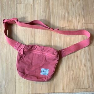 Herschel cotton hip pack